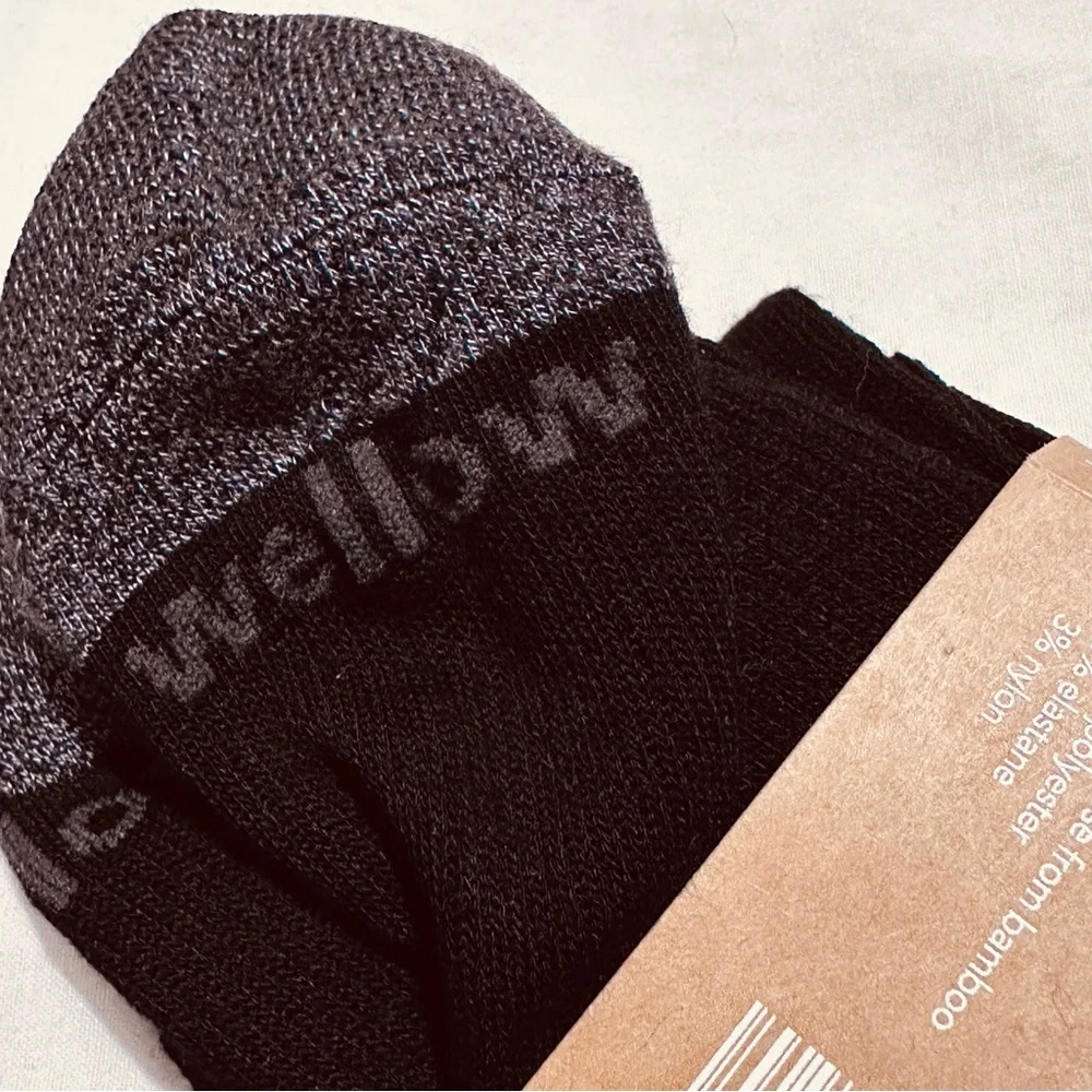 Wellow | Socks | Wide Calf Compression Socks | Black Charcoal